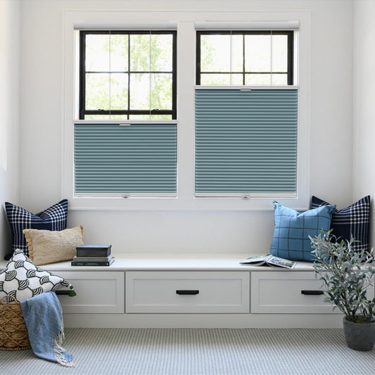 Etokfoks 67in W Blue Blackout Shades Cellular Blinds for Indoor Windows with Top Down Room